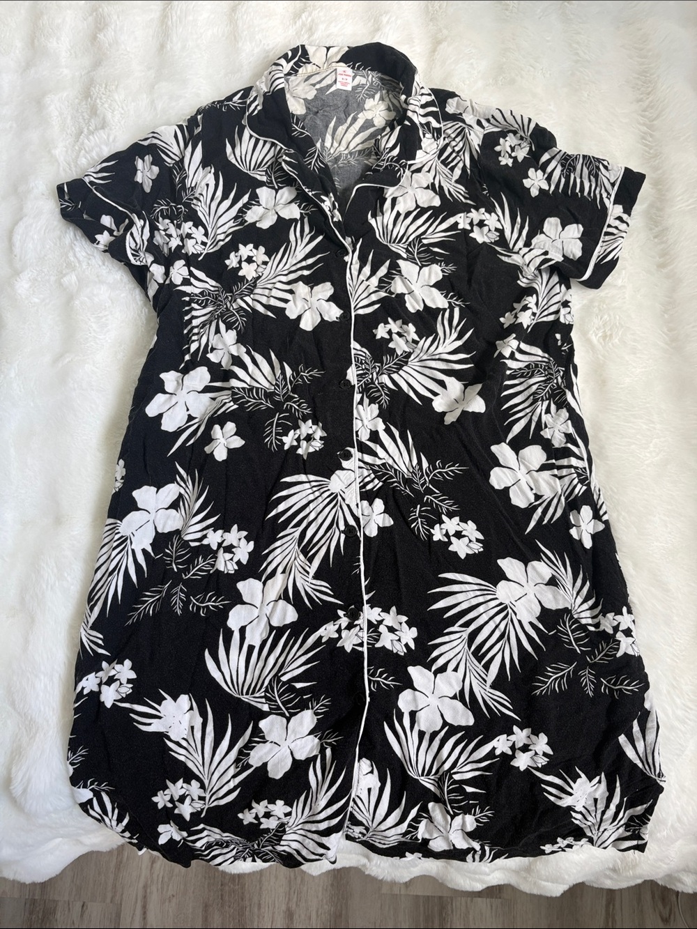 Joe Fresh Black and White Floral Short-Sleeve Pajama Shirt